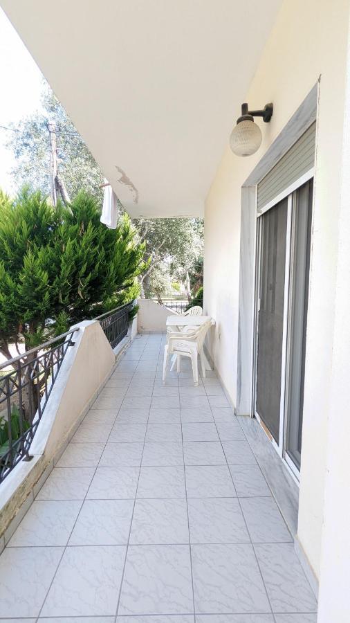 Moustaki Apartment Керамоти Екстериор снимка