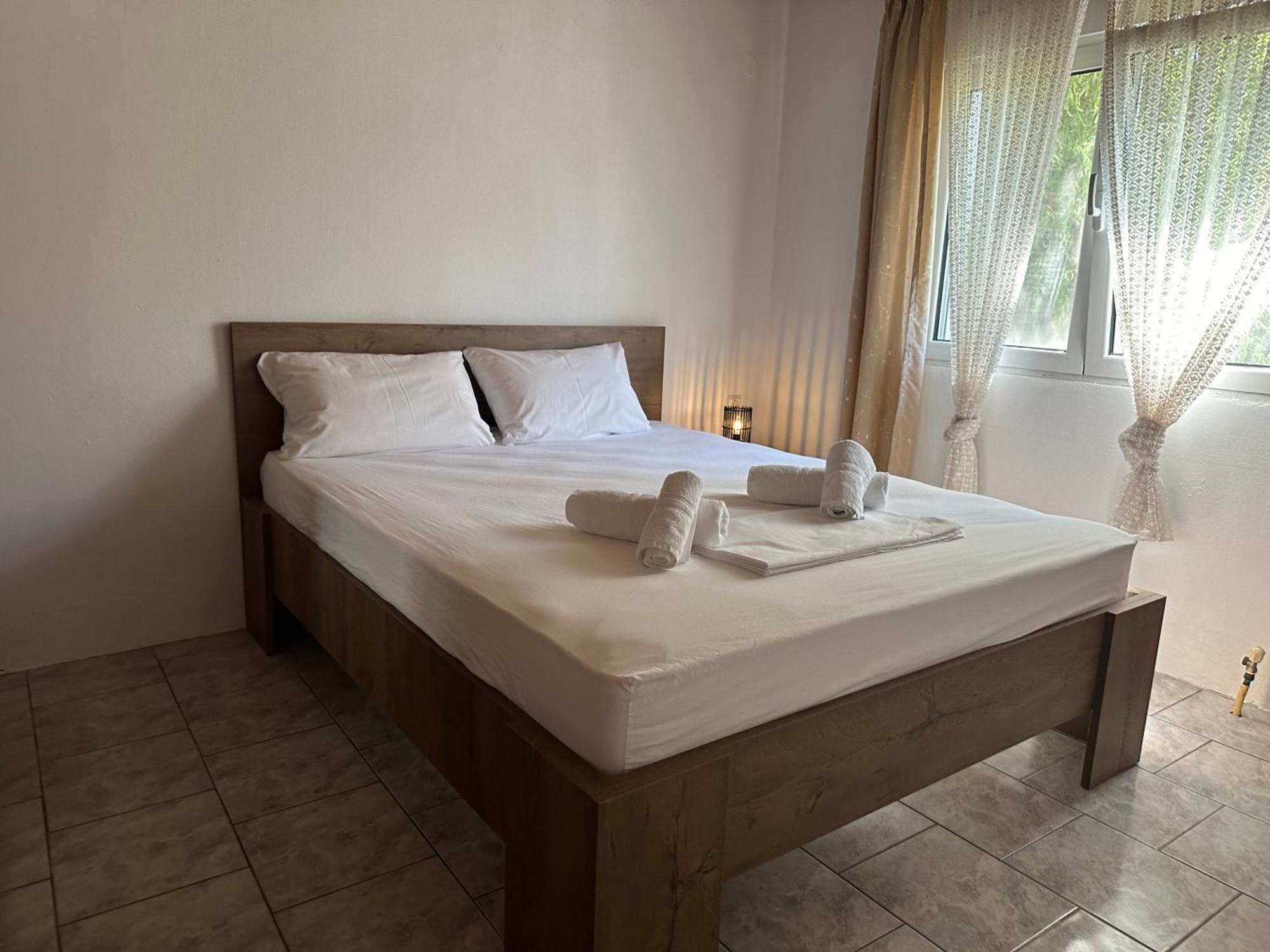 Moustaki Apartment Керамоти Екстериор снимка